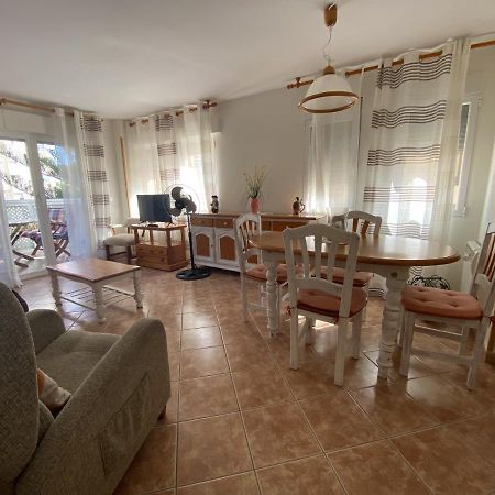 Apartamento A 50M De La Playa كاليبي المظهر الخارجي الصورة